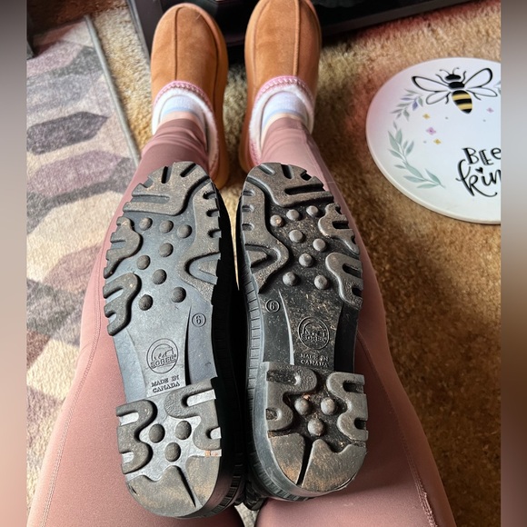 Women's Sorel Purple Winter snow Boots with illuminate Sz 6 Waterproof. - Picture 9 of 16